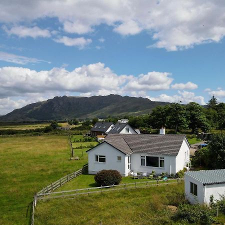The Sheiling Holiday Home With Gorgeous Views Over The Isles 아리사이그 외부 사진