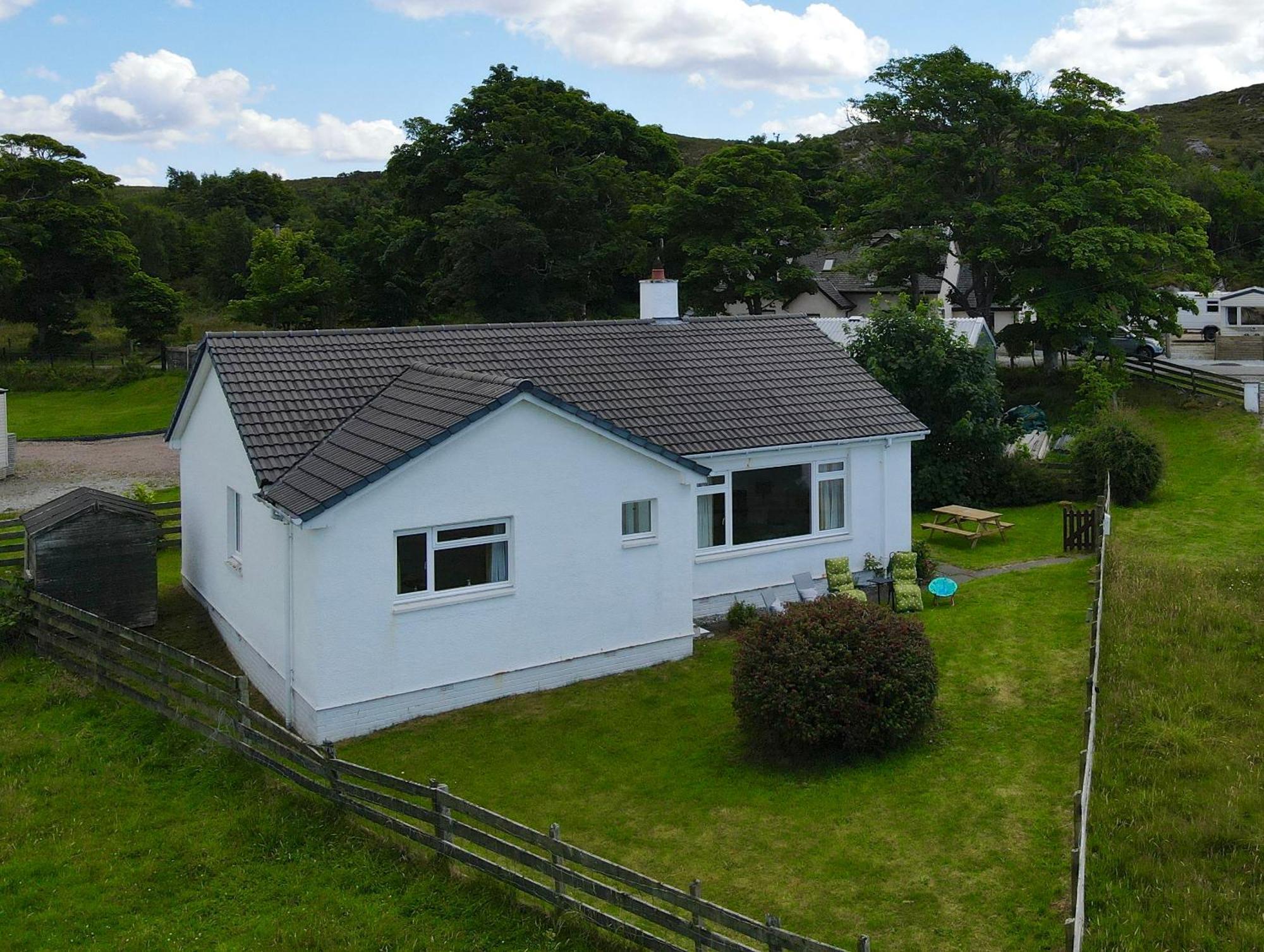 The Sheiling Holiday Home With Gorgeous Views Over The Isles 아리사이그 외부 사진
